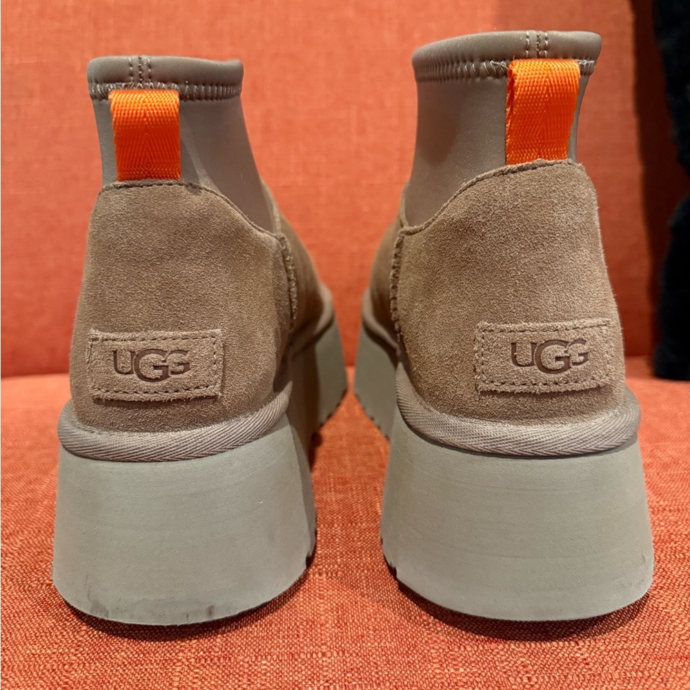 UGG Classic Mini Dipper